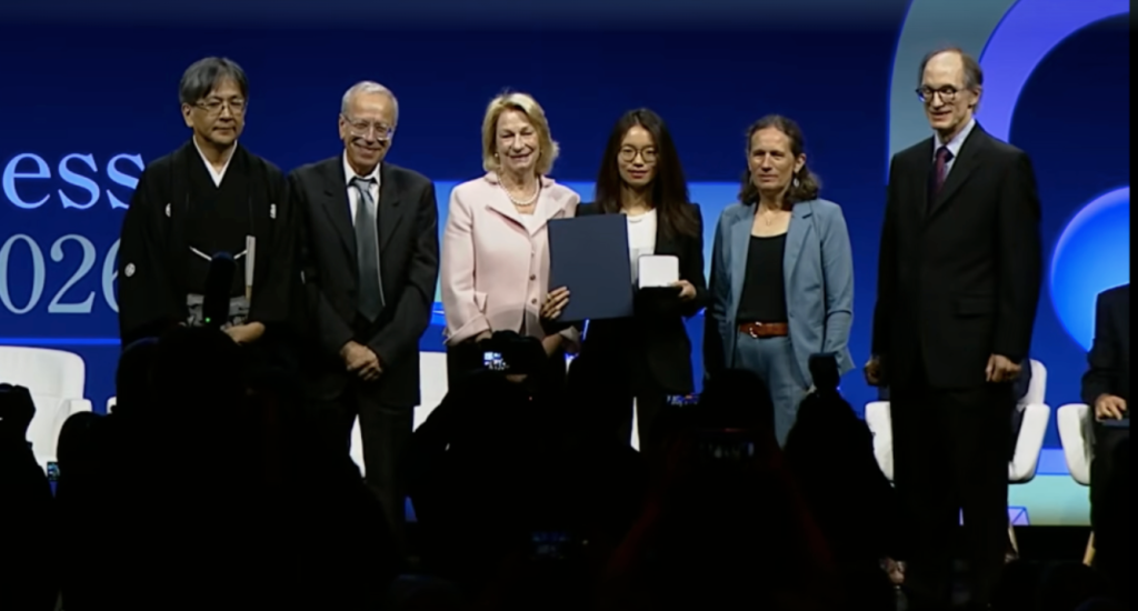 Wang Hong at the Fields Medal ceremony