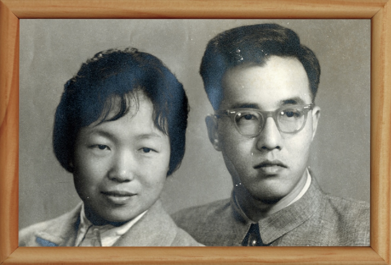 Young Du Yingrong and Lu Suying.